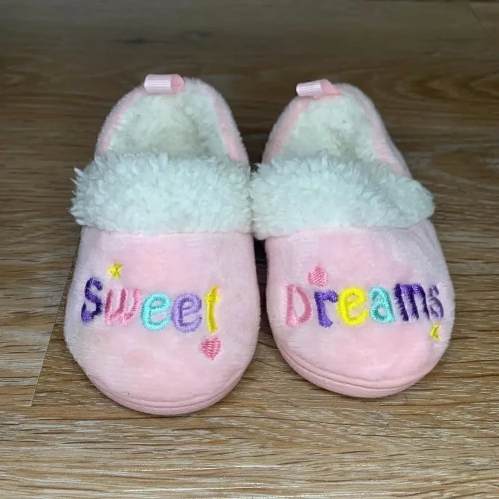 Wonder Nation Baby Girl Size 2 “Sweet Dreams” Winter Slippers